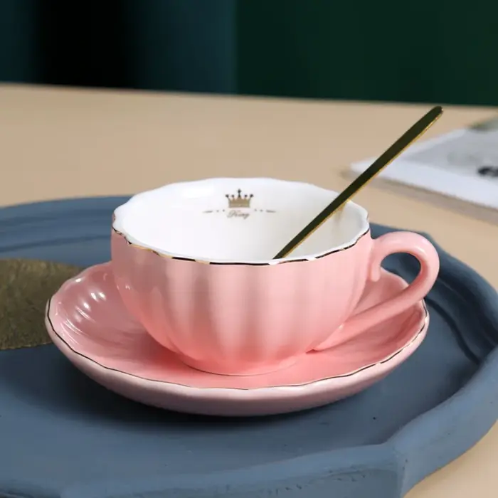 Tasse à café citrouille en céramique, ensemble de luxe léger et élégant, cuillère et assiettes, garn