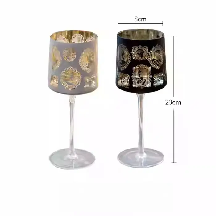 Verre à vin rouge et blanc élégant à tige haute