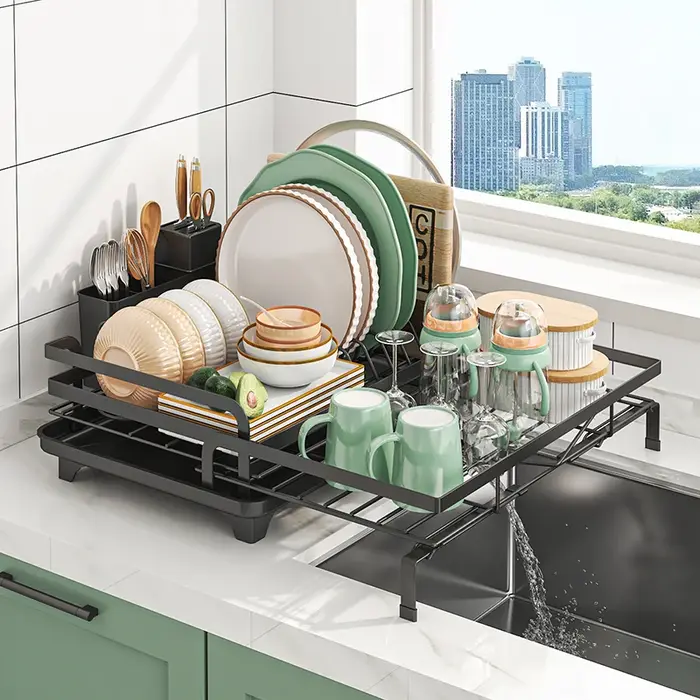 Égouttoir à vaisselle extensible avec porte-couverts et bec de drainage pivotant, égouttoir pour com