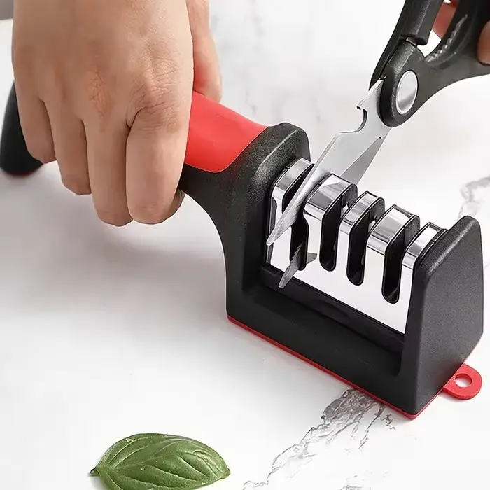 Affûteur de couteaux de cuisine en 4 étapes