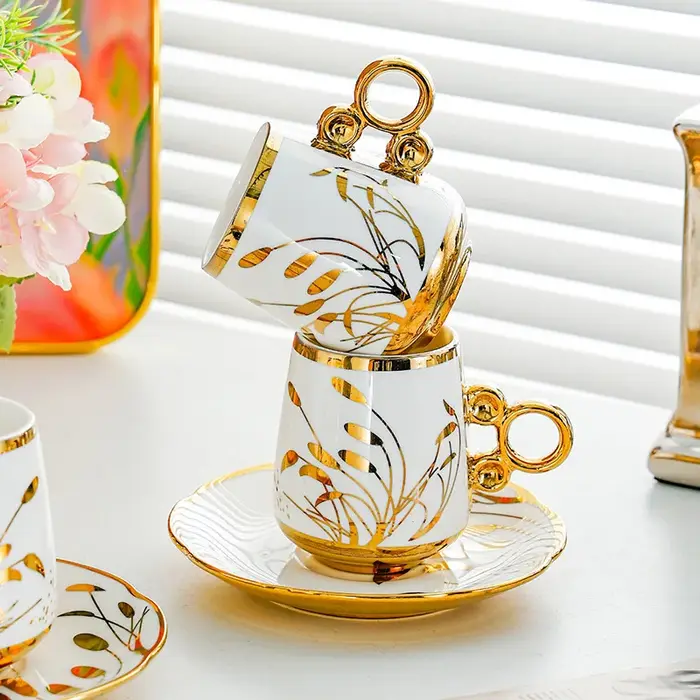 Ensemble de tasses à café en céramique