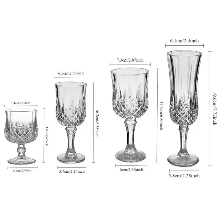Verre à Champagne en relief de style Ins
