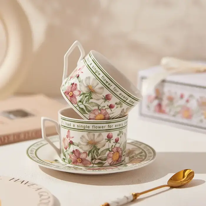 Ensemble de tasses à thé et soucoupes Vintage français de 260ml