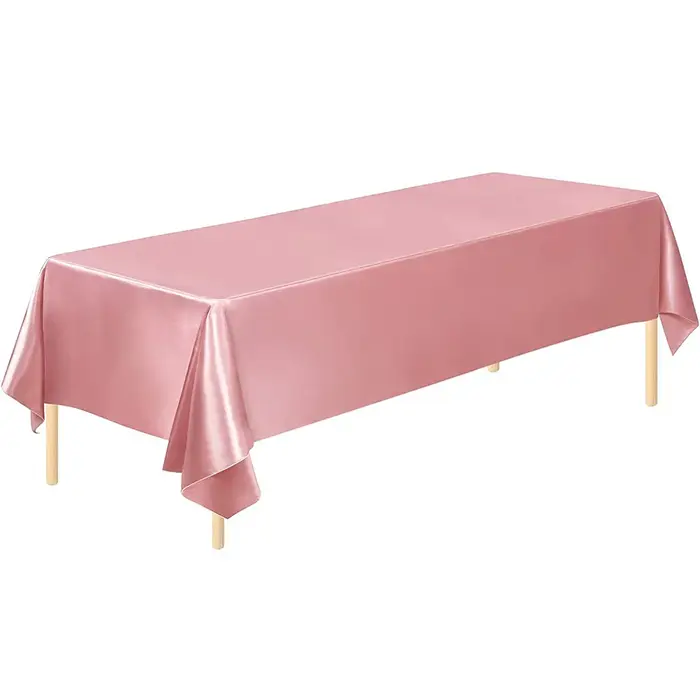Nappe en satin or champagne