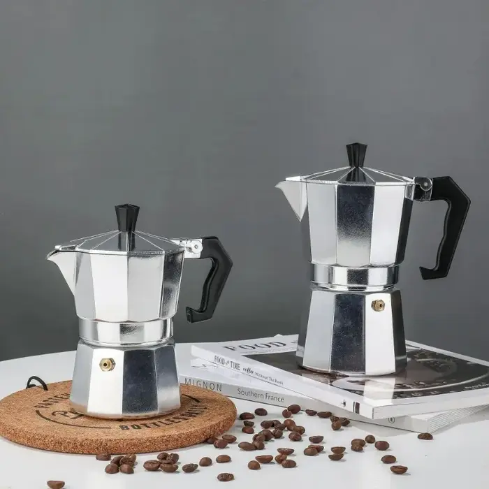 Nouveau Pot Moka en aluminium ménage 50ml-600ml poêle à Latte cafetière classique percolateur à expresso Pot d'extraction de café
