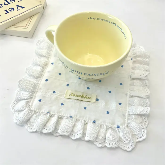 Napperons en dentelle en forme de cœur pour femmes