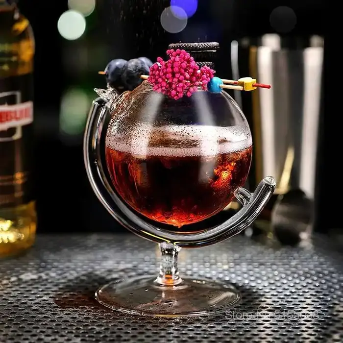 Tasse à Cocktail en forme de Globe