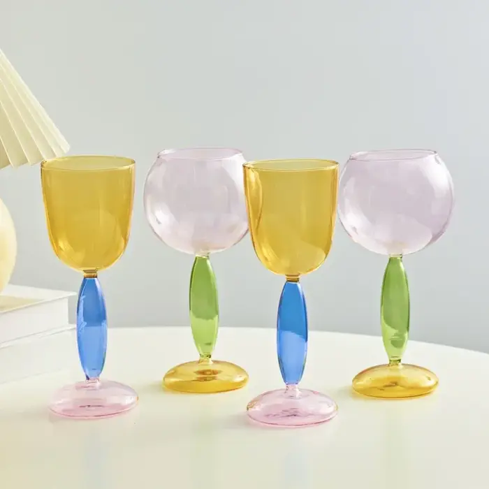 Verre à vin coloré, 1 pièce