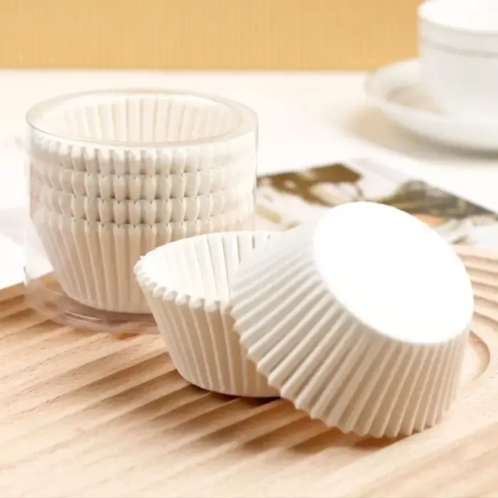 100 pièces jetables Muffin tasses oeuf tarte moules résistant à la chaleur Cupcake