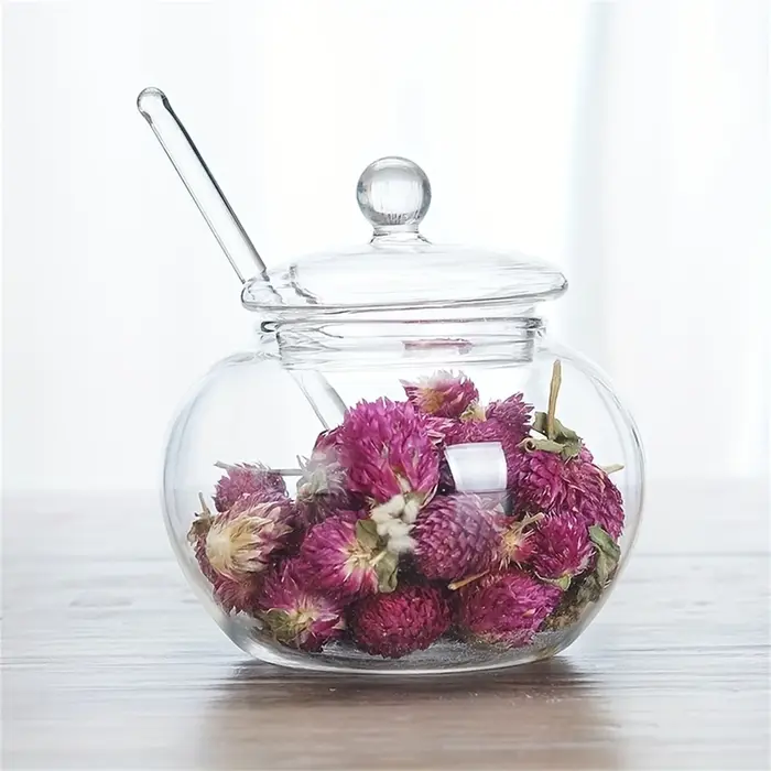 Pot en verre avec couvercle