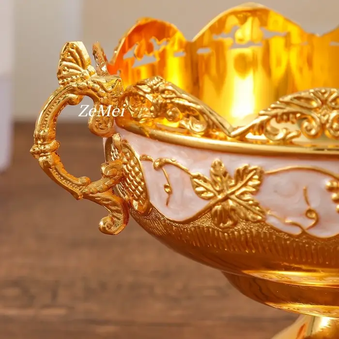 Plateau à fruits à motifs de style européen