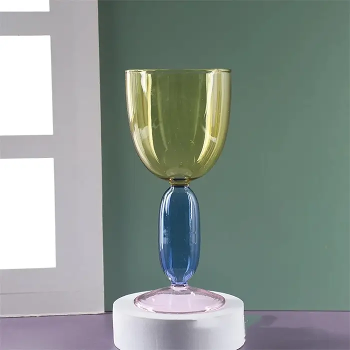 Gobelet en verre coloré nordique, verres à vin, Bordeaux, lumière de maison, luxe rétro ovale, verre