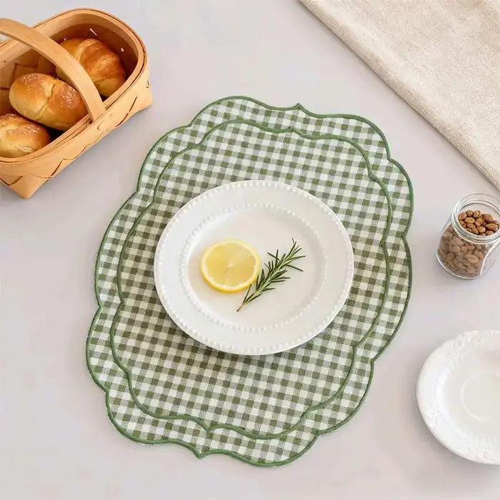 Set de table vintage à carreaux