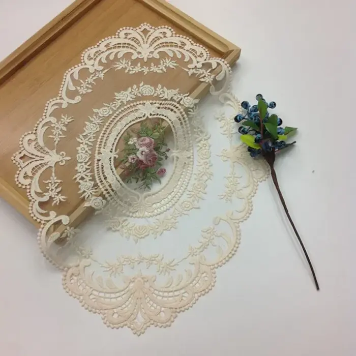 Couverture de Table à manger brodée, 1 pièce, nappe ronde élégante en dentelle, sous-verres à café, 