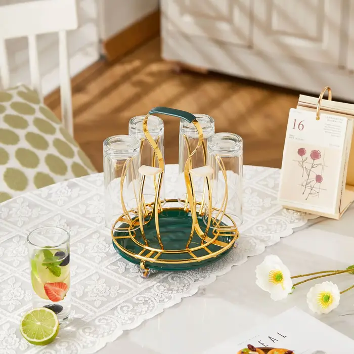Rangement de gobelets en verre en métal de forme ronde T1