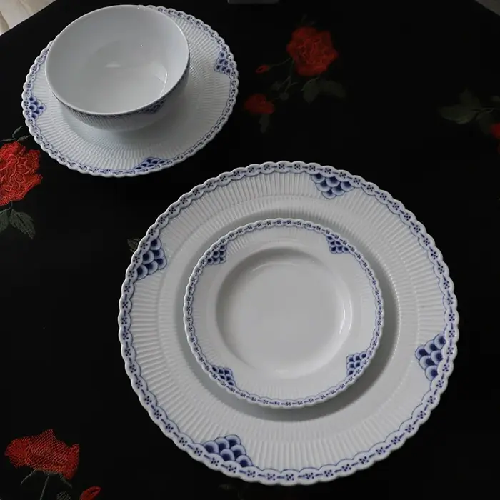 Assiette en céramique bleue Princesse