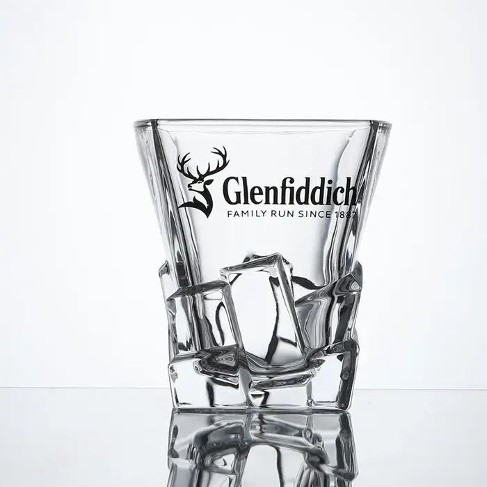 Verres à whisky à la mode