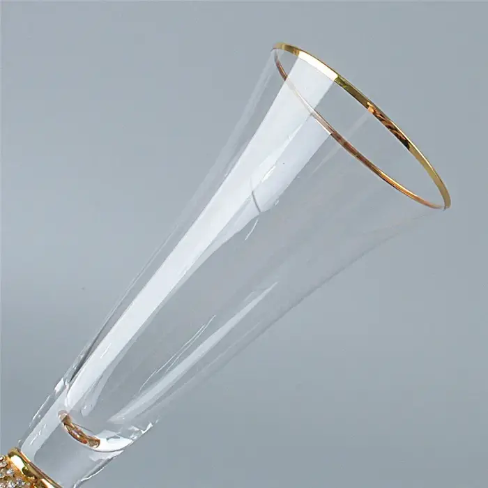 2 pièces/ensemble Phnom Penh verres à Champagne incrusté diamant verre à vin fête de mariage gobelet en cristal