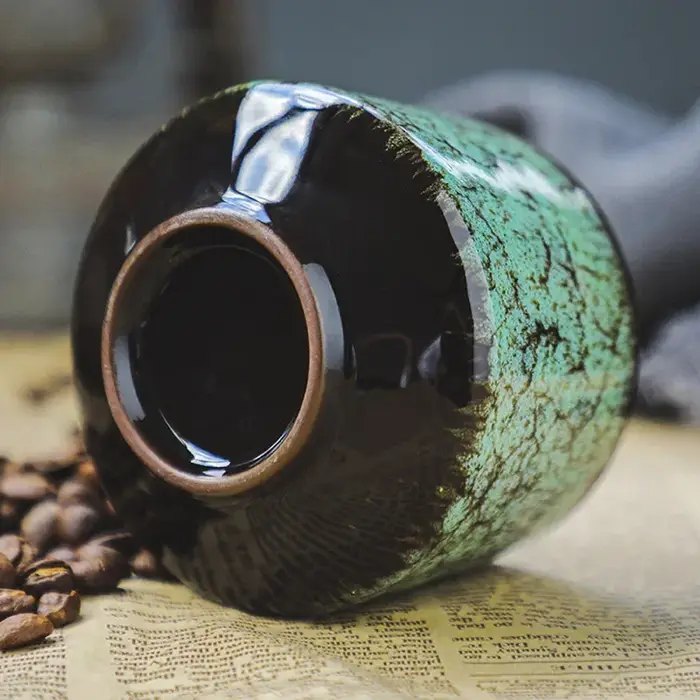 Petite tasse à café en céramique