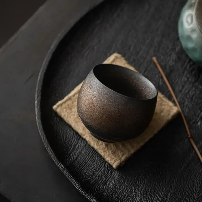 Tasse à thé en grès japonais