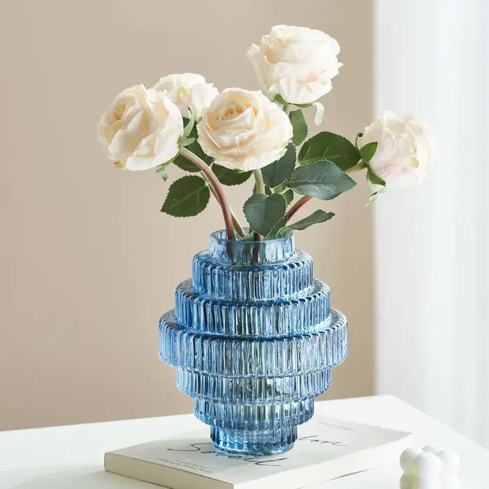 Vase en verre transparent en forme d'engrenage pour arrangements floraux