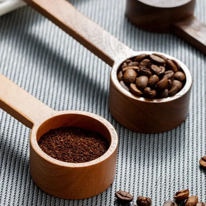 1 cuillère à café en noyer