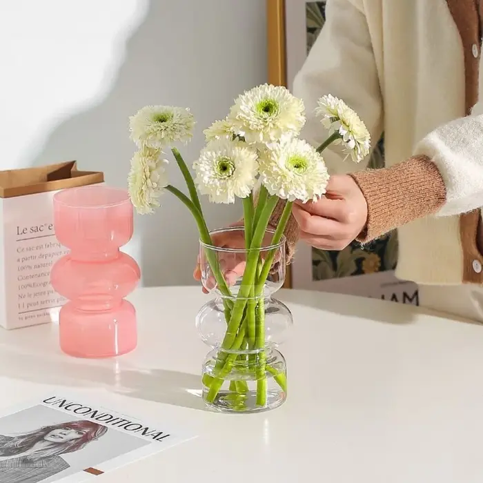 Vase en verre rétro européen