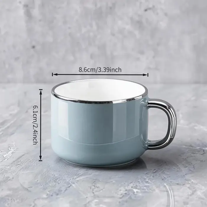Tasse à café en céramique de 250 ml avec un élégant design à bord argenté