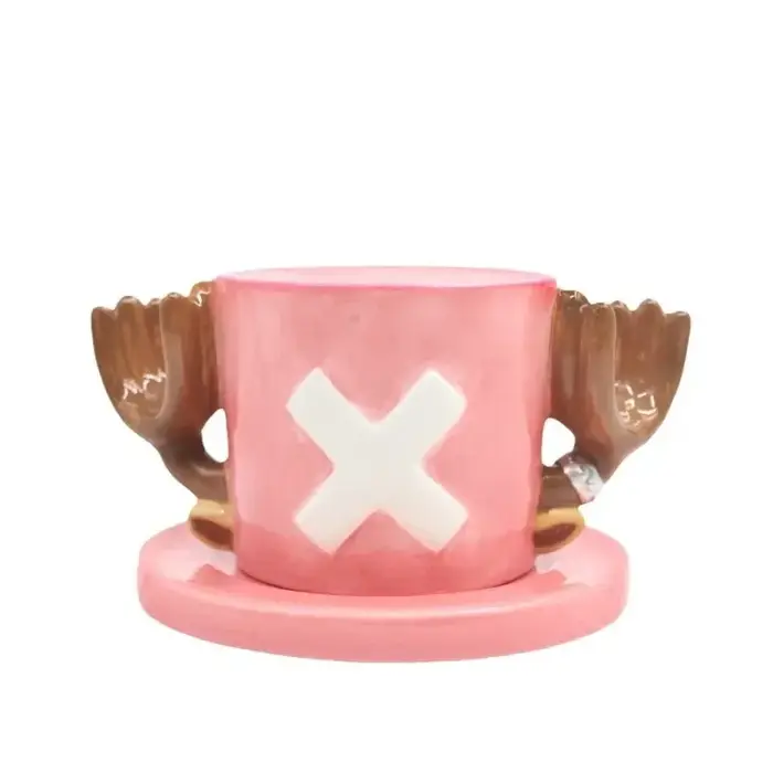 Tasse à café de dessin animé en forme de chapeau créatif