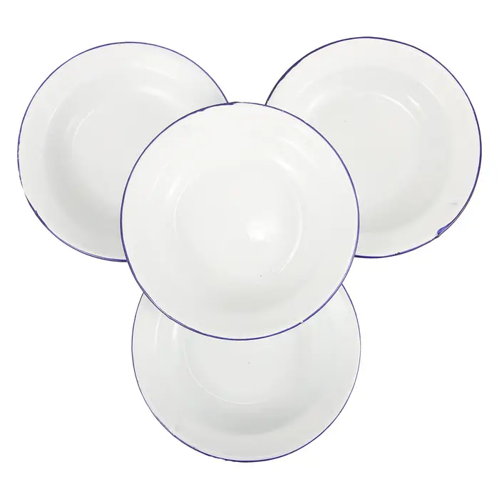 Assiettes en émail rétro
