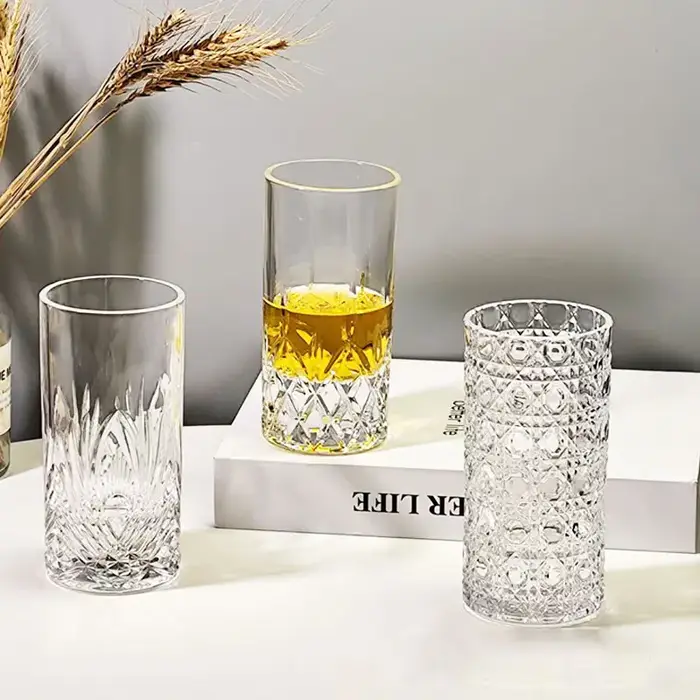 Verre à cocktail créatif
