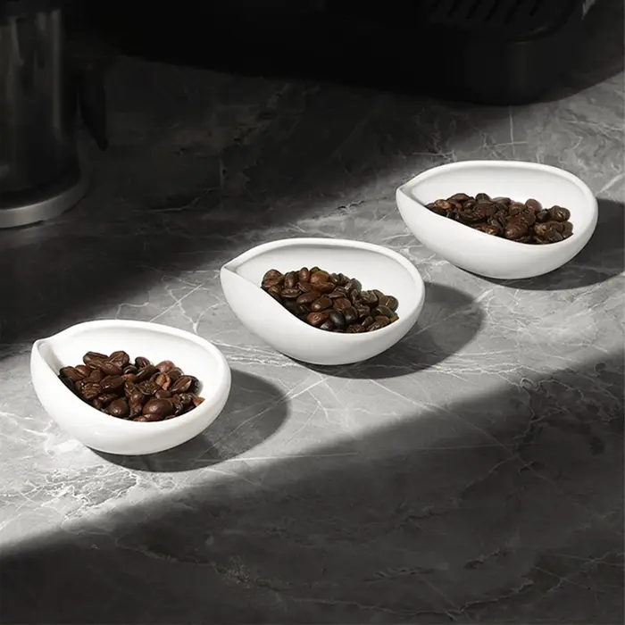 OANKR Tasse doseuse à café avec flacon pulvérisateur
