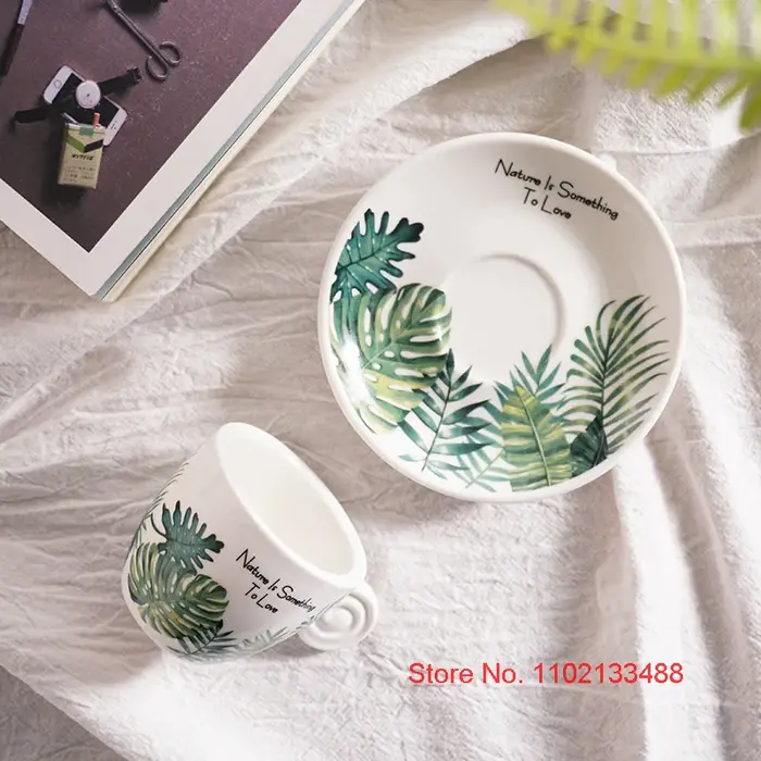Ensemble tasse à café et soucoupe en céramique de 90ml