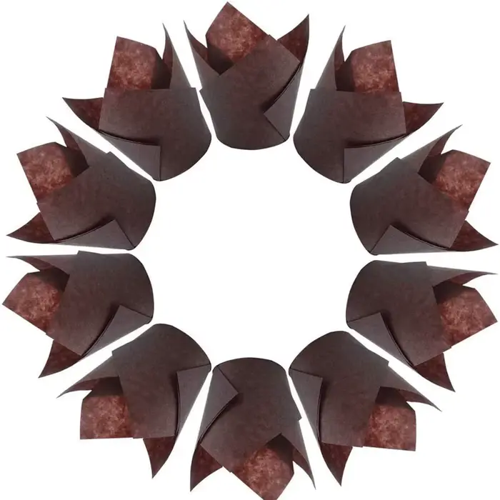 Obtenez créatif avec 200 doublures de cupcakes tulipes – Gobelets de cuisson marron, parfaits pour t
