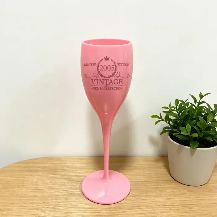 Cadeau pour femme pour les anniversaires 16, 30, 40, 60 ans, Verre à vin vintage 1986, Décoration de