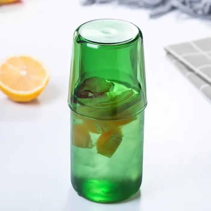 1 ensemble de carafe à eau de chevet et de gobelets en verre