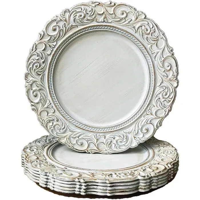 Assiettes de présentation anciennes