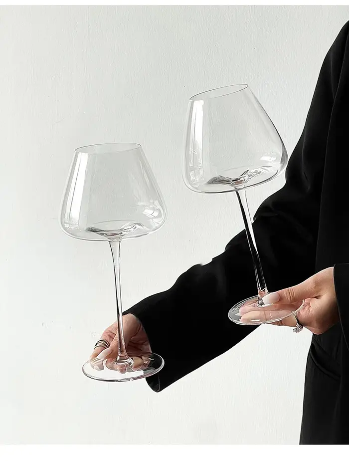Verre à vin rouge bordeaux à gros pales de style européen