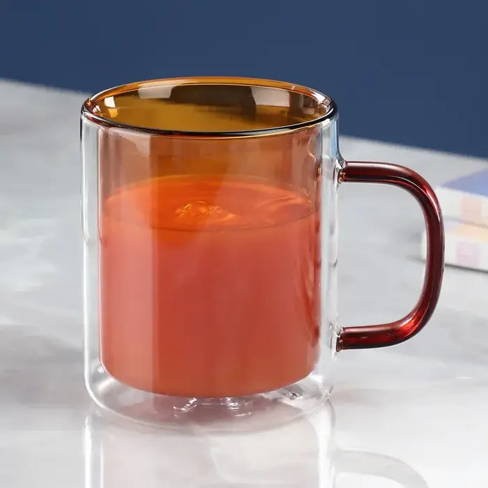 Tasse astronomique en verre coloré avec poignée