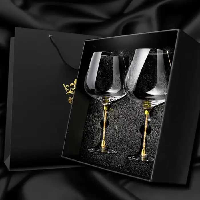 Verre à vin rouge de luxe léger