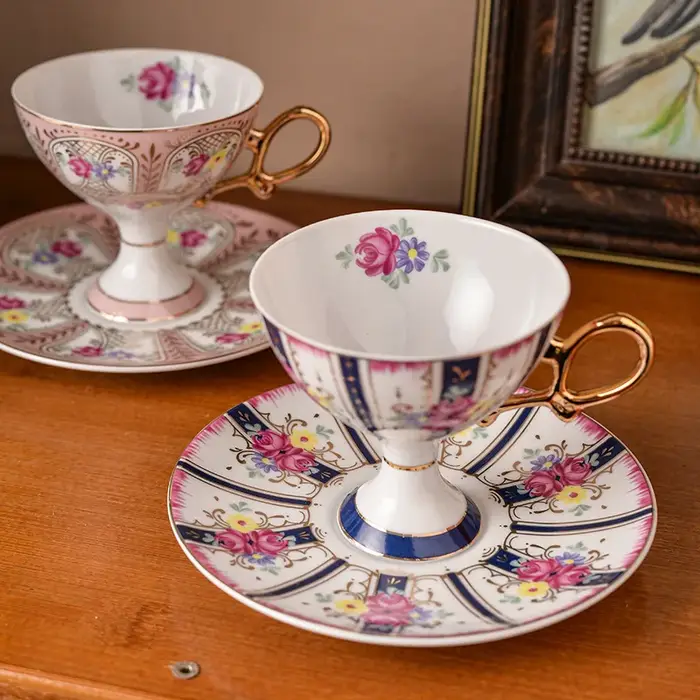 Tasse en céramique et tasse à café haut S/05 er Palace