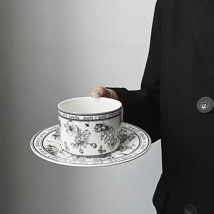 Ensemble de tasses à café rétro français noir et blanc