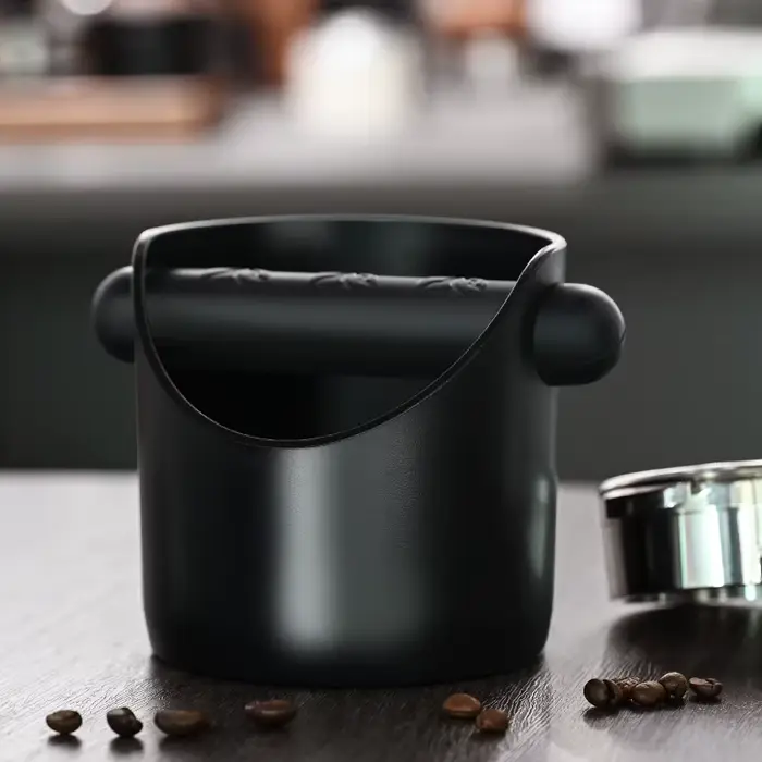 Boîte à café pour moer les déchets et les marches