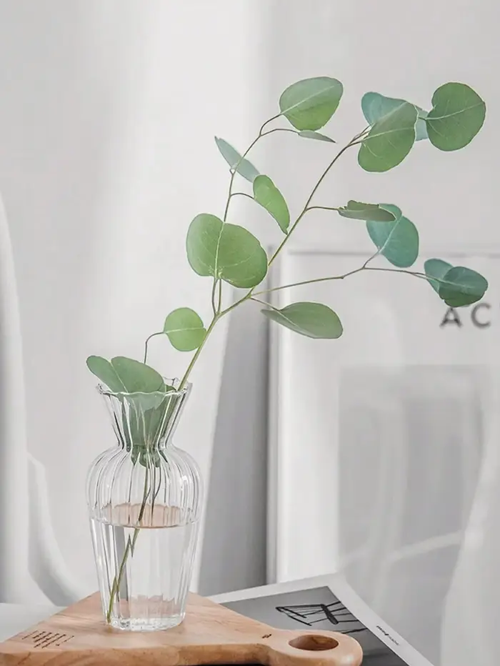 Mini Vase en verre Ins