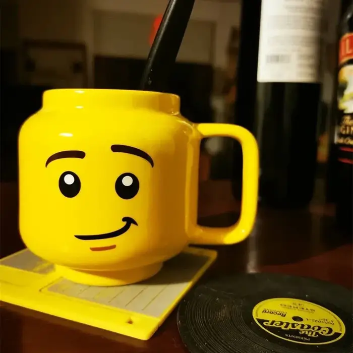 Mug en céramique avec visage souriant amusant - Cadeau de Noël mignon pour les enfants, tasse à boire idéale pour les enfants