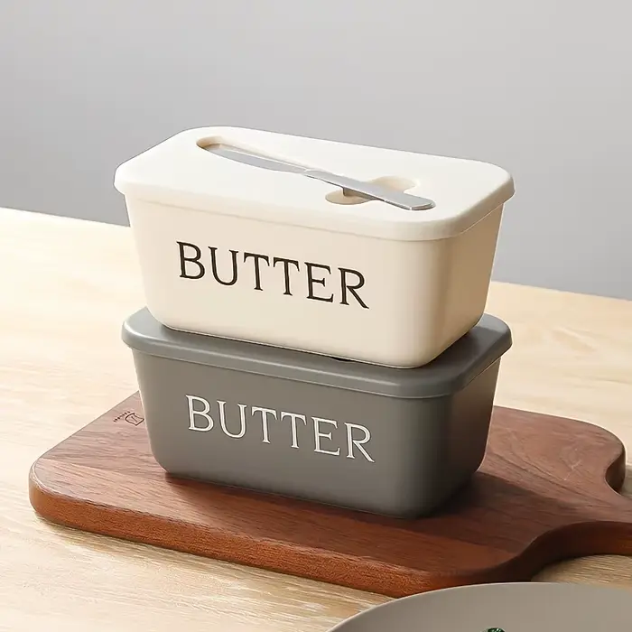 Boîte à beurre avec couteau