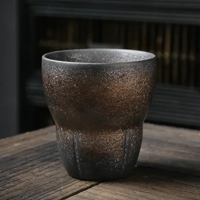 Tasse à café expresso en poterie grossière de style japonais