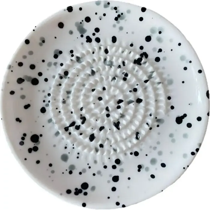 Bol râpeur en céramique, plaque à râper l'ail, râpeur à gingembre fait main, bol pour hacher le from