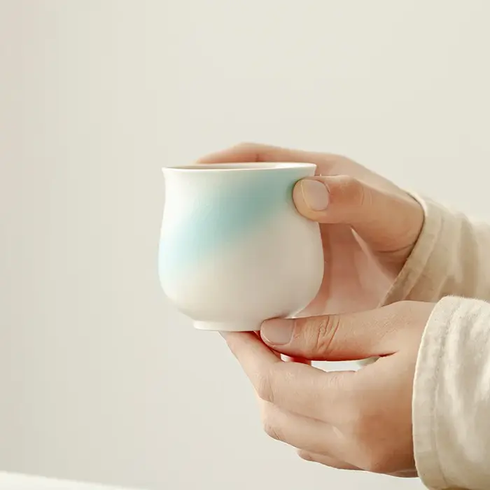 Tasse d'arôme de café goutte à goutte manuelle