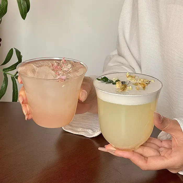 Verres à boisson et articles de bar